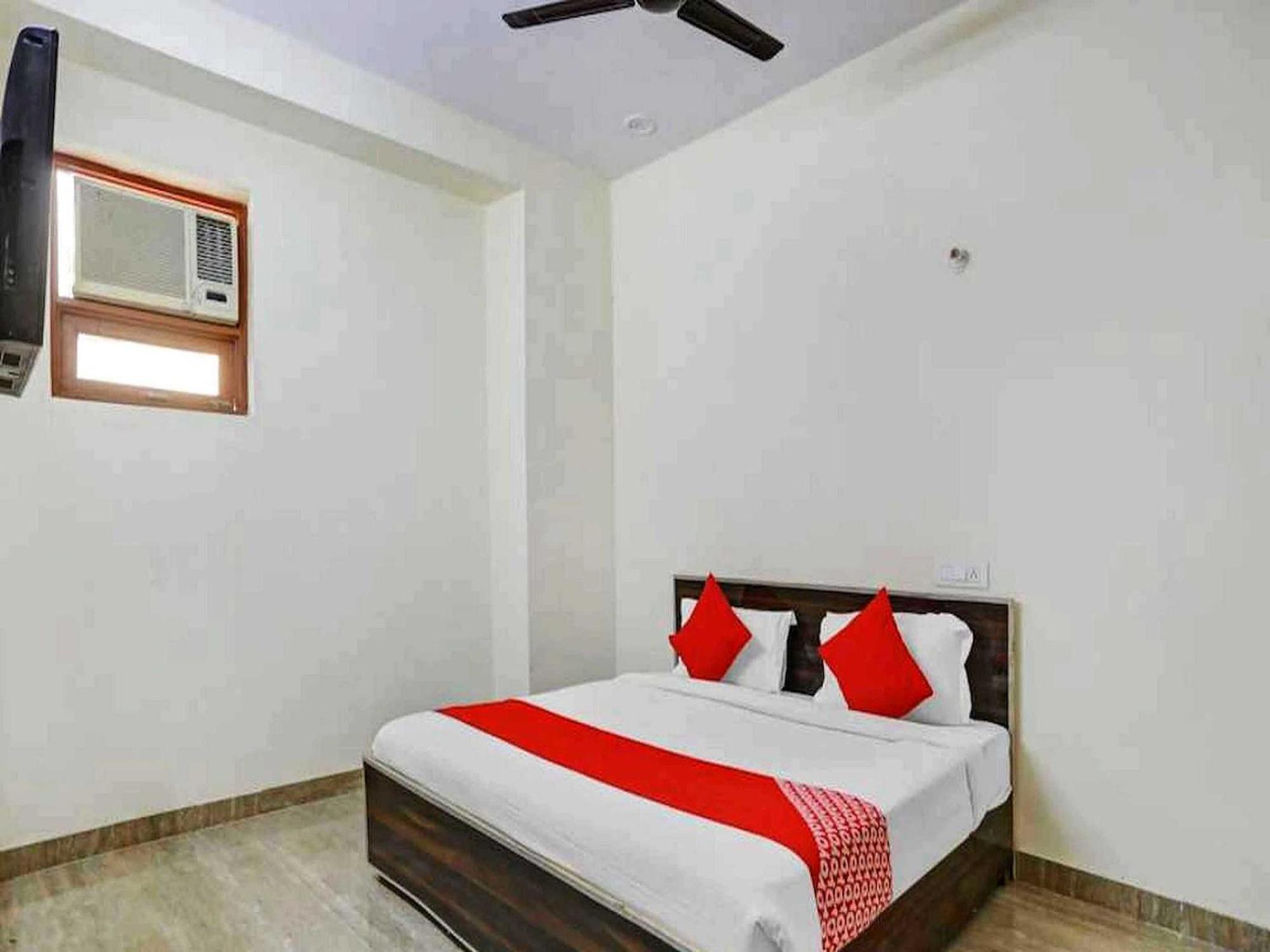Hotel Sky Bird Bhauli Zewnętrze zdjęcie